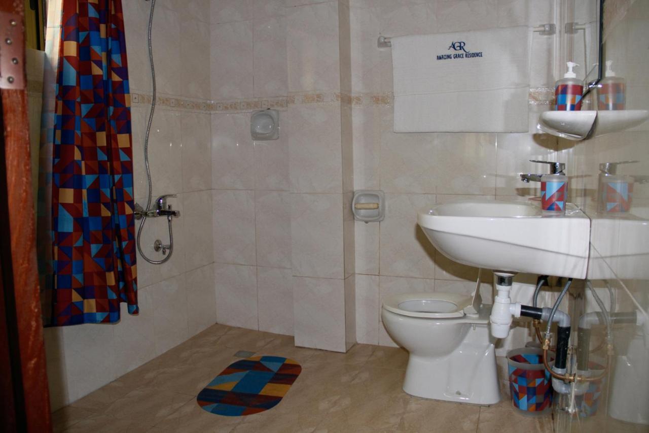 Amazing Grace Residence Cotonou Buitenkant foto