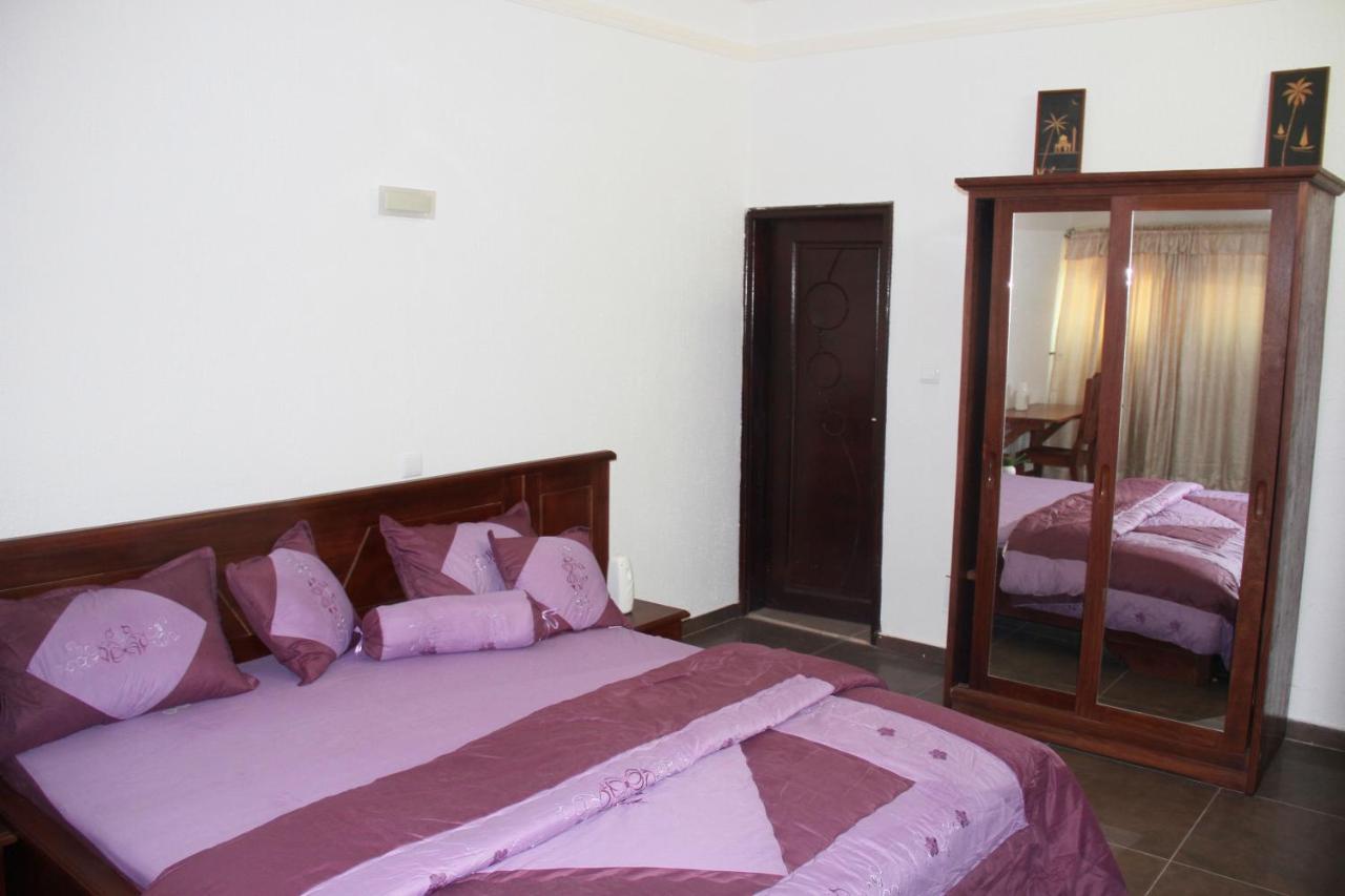 Amazing Grace Residence Cotonou Buitenkant foto